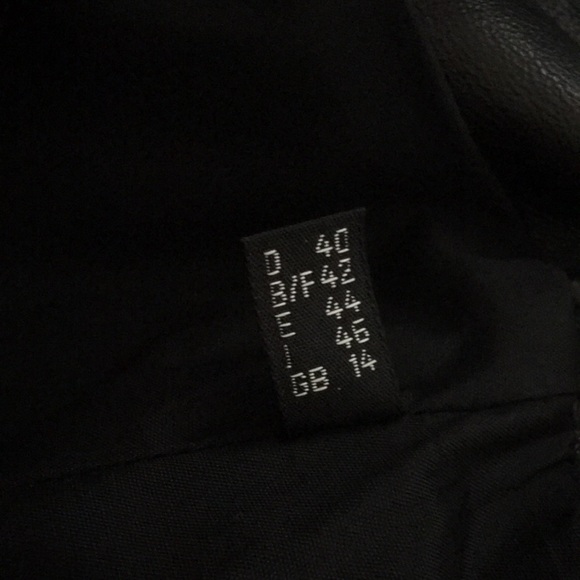 Genuine Leather Skirt from Upstar Continental purchased in June 2008 - Picture 9 of 17